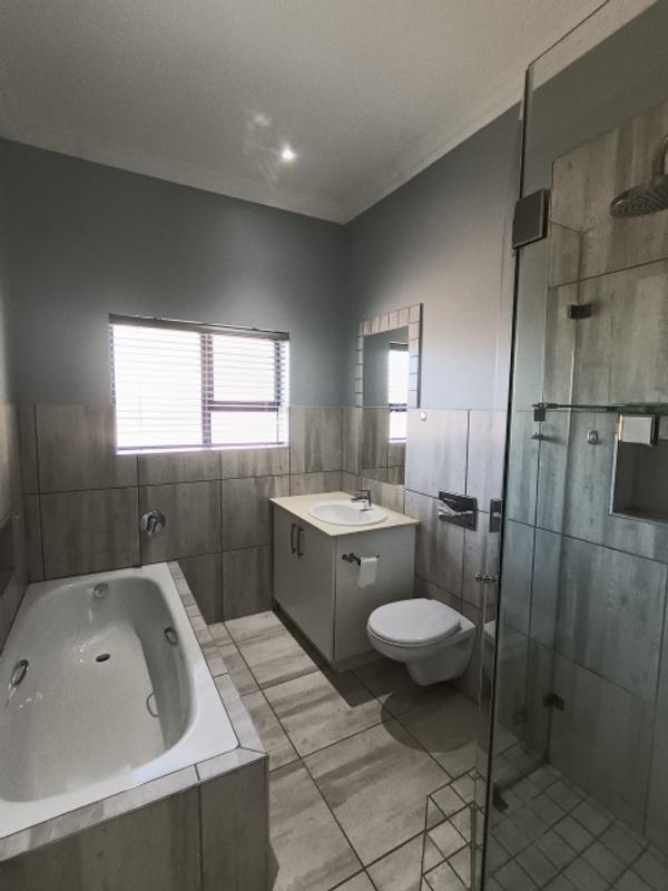 3 Bedroom Property for Sale in Hartenbos Central Western Cape